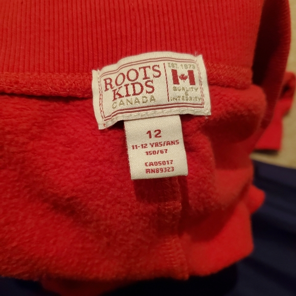 🍁Roots🍁 Sweat Pants - Picture 2 of 2